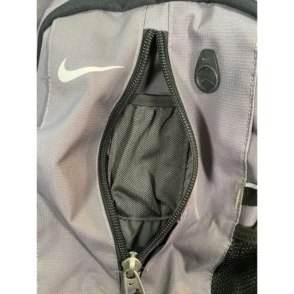 Nike gray black